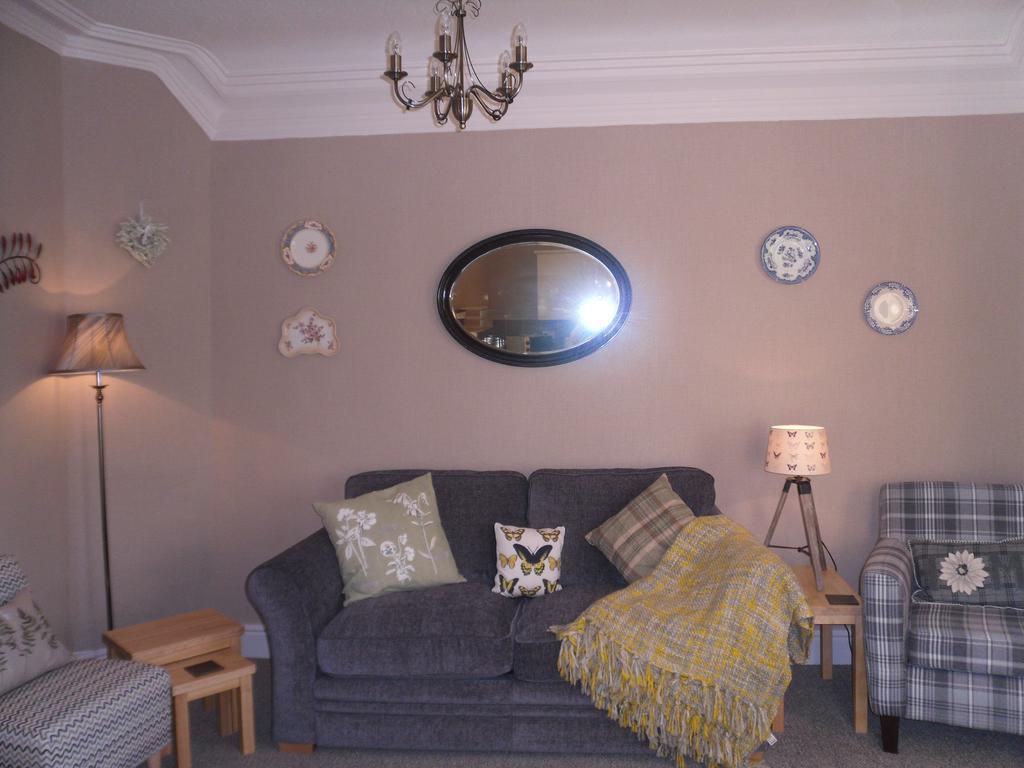 Claremont House Holiday Apartments Llandudno Habitación foto
